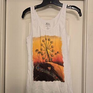 NEW WITHOUT TAGS WOMEN'S IN-N-OUT BURGER TANK TOP - LARGE